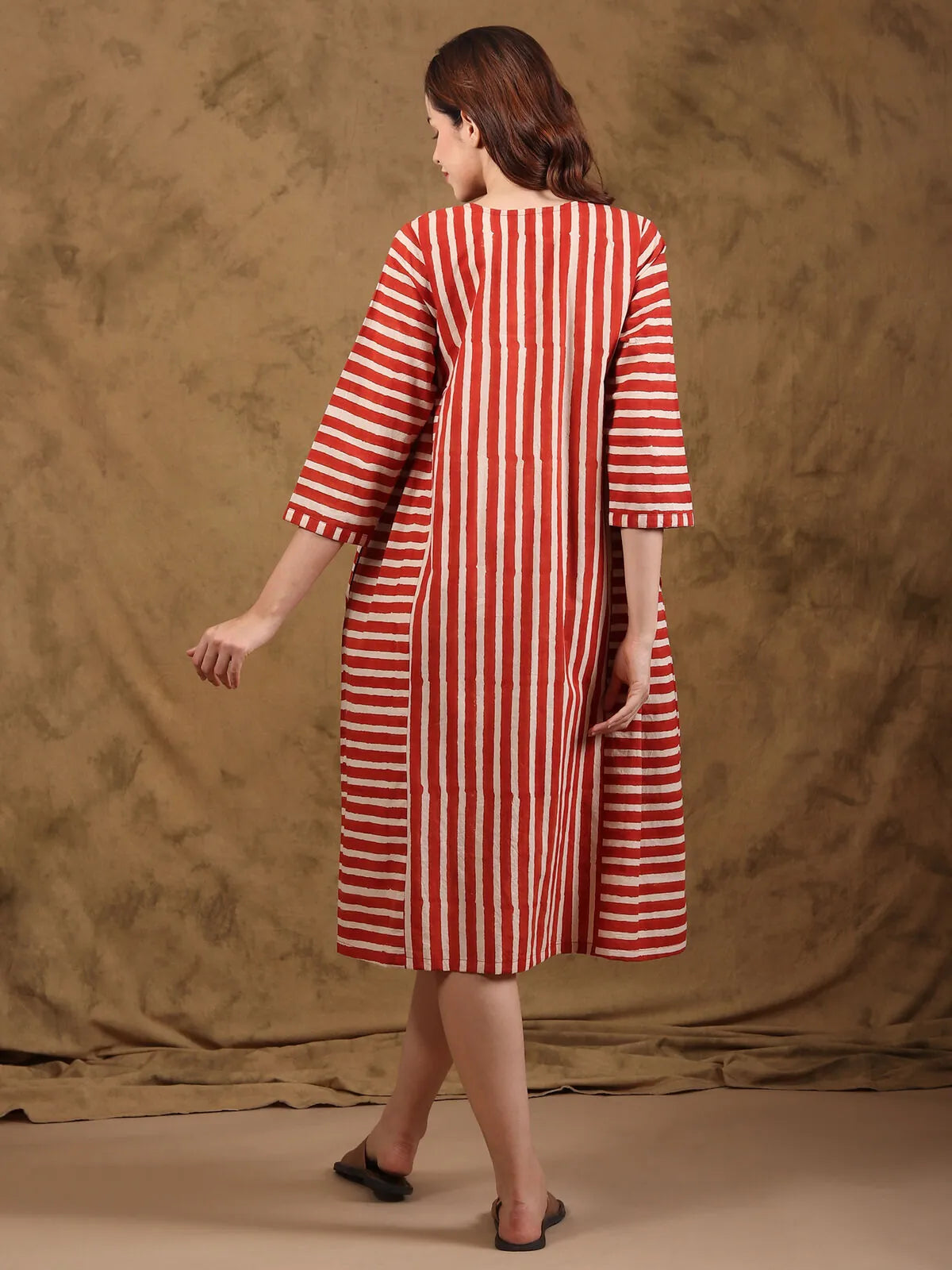 Bagru V-Neck A-Line Midi Dress