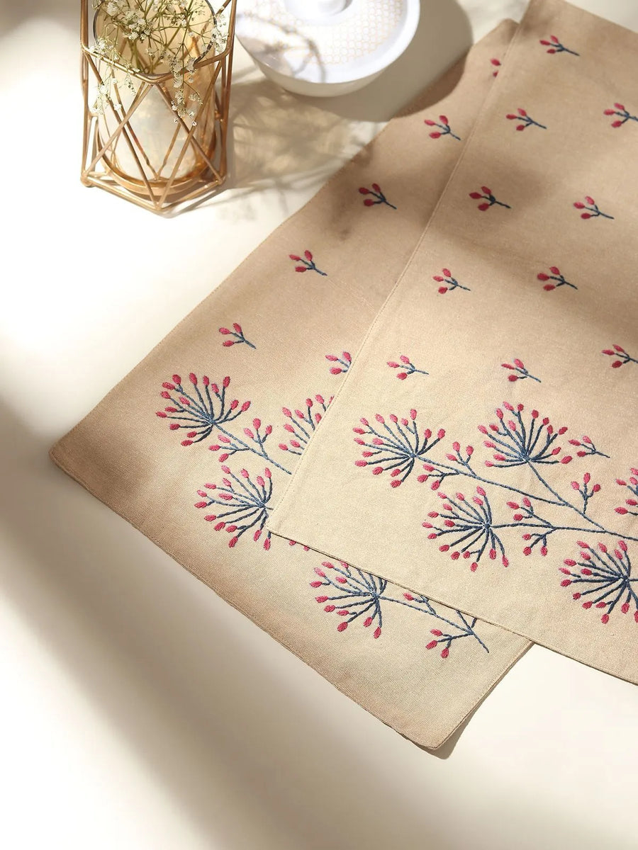 Chikankari Jute Table Mat