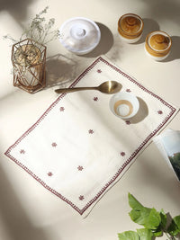 Chikankari Table Mat