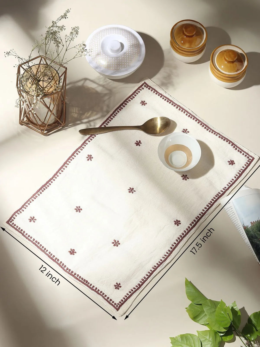 Chikankari Table Mat
