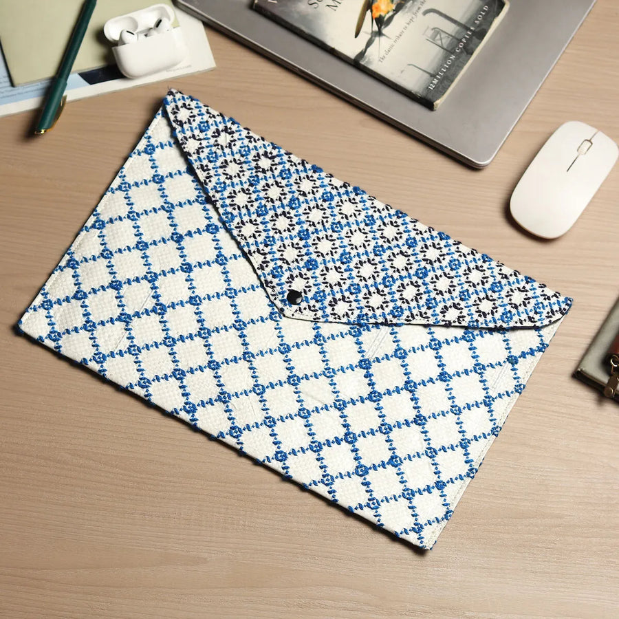 Diamond Taat File folder