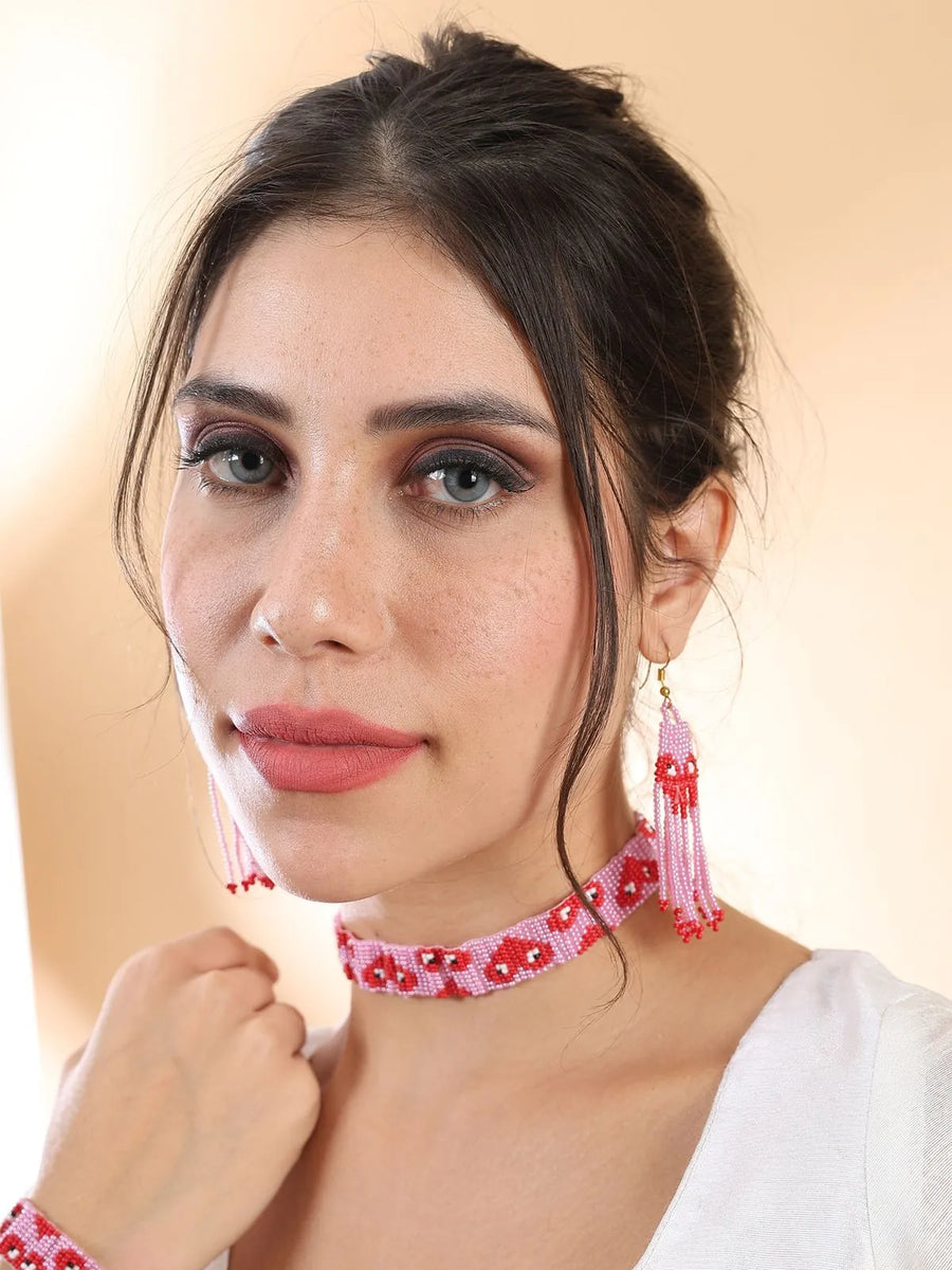 Heart Eyes Choker Set
