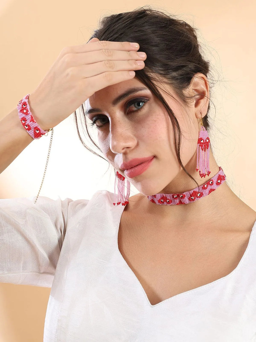 Heart Eyes Choker Set