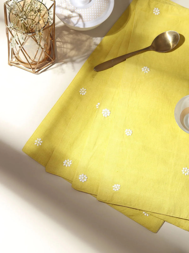 Lime Chikankari Table Mat