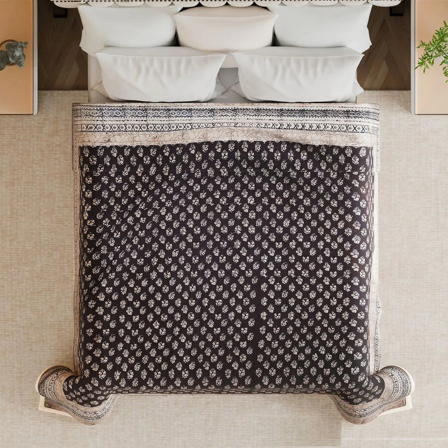 Midnight Buta Bed Covers
