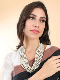 Pearl Layer Necklace