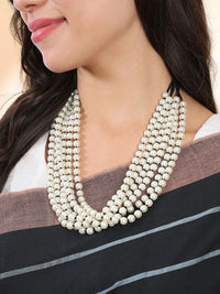 Pearl Layer Necklace