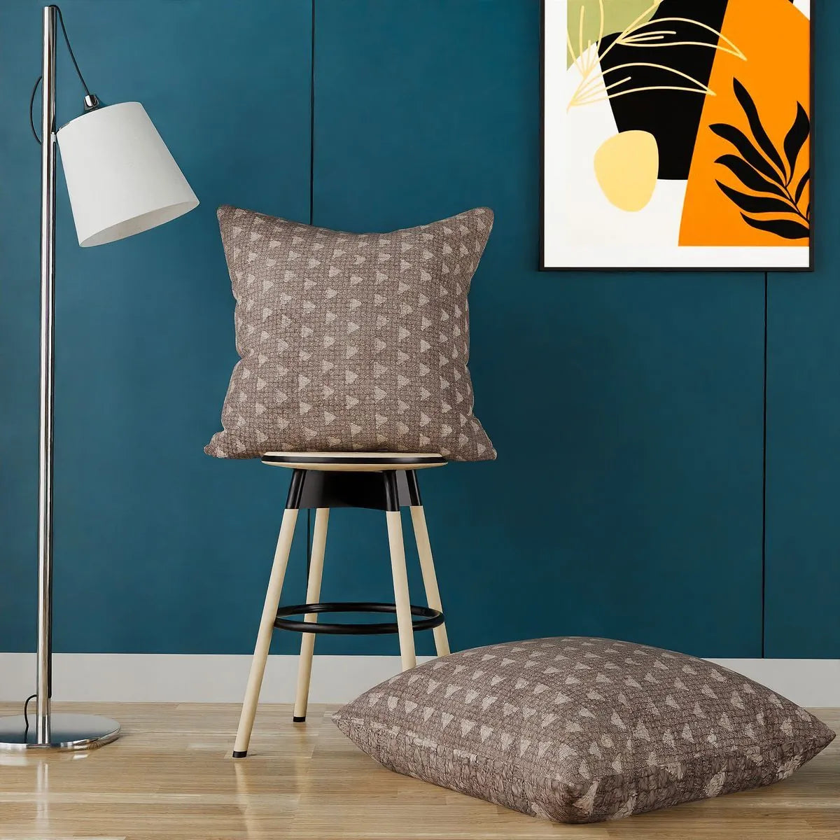 Triangle Cushion Cover