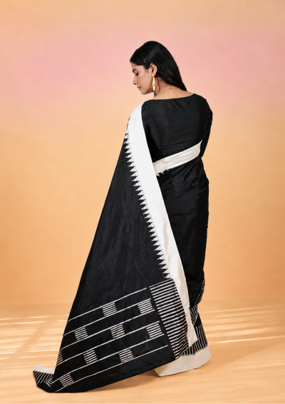 Black Pearl Pochampally Ikat Saree