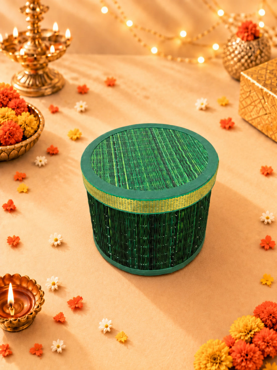 Channapatna & Candle Diwali Gift Box