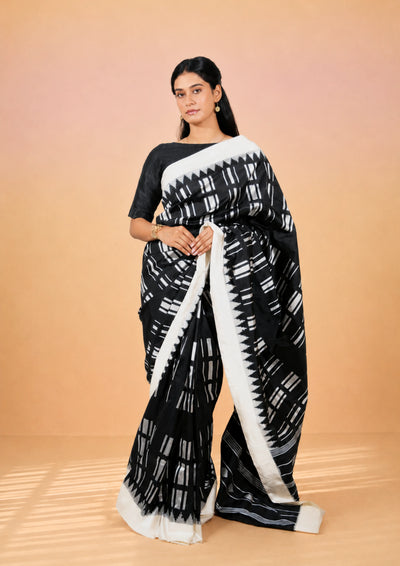 Ivory Edge Pochampally Ikat Saree