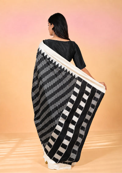 Midnight Pochampally Ikat Saree