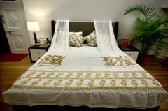 Bed Sheet And Cushion Cover