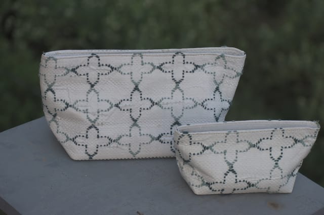 White Taat Wool Hand Pouch | Set of 2 Pouch