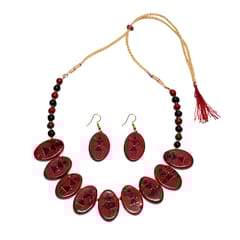Red & black Wolvy printed Choker Set