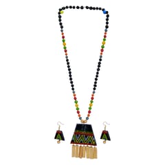MULTICOURED LONG NECKLACE SET WITH GOLDEN TOUCH