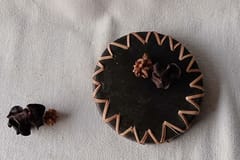 Terracotta by Sachii "Longpi Black Pottery Coaster Round"