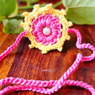 Rakhi floral