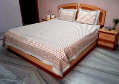 Premium quality super soft Pure cotton hand block printed King Size bedsheet with two reversible pillow covers in traditional print in Peach and white color