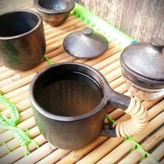 Terracotta by Sachii “Longpi Black pottery Infusion Tea Mug Large”