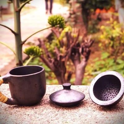 Terracotta by Sachii “Longpi Black pottery Infusion Tea Mug Large”