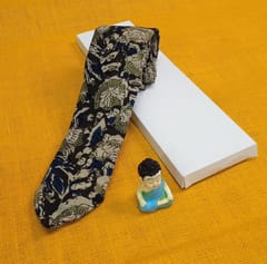 Kalamkari Black Tie 003