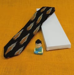 Black Ikkat Tie 002