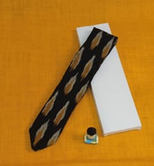Black Ikkat Tie 002