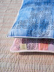 Handcrafted Plaid Cushion Cover in Organic Cotton - Chokhi
